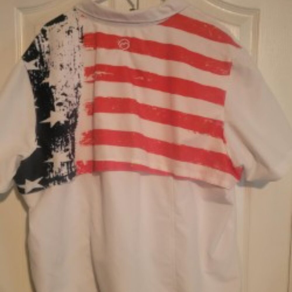 Magellan Outdoors Women’s XXL Fishing Shirt White Short Sleeve Vented USA Flag